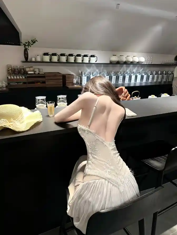 美女裸体无遮挡掩免费视频_欧美成年黄网站色视频_足球软件app大全